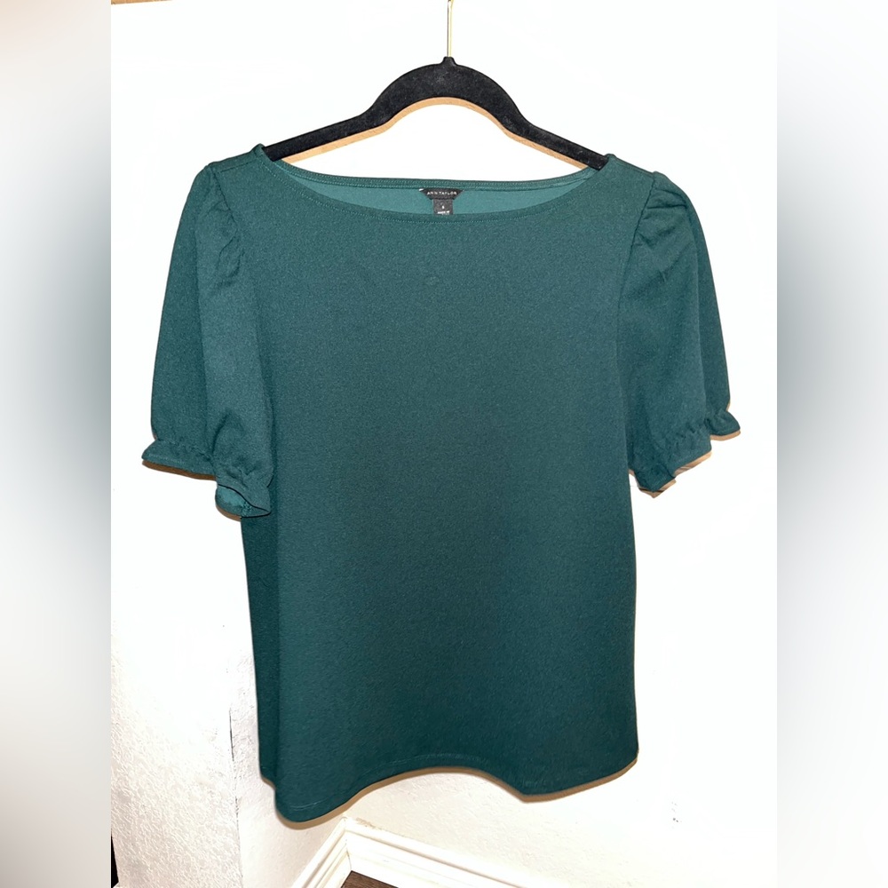 Emerald green Ann Taylor blouse